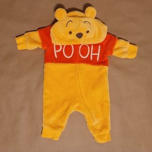 Winnie the Pooh Outfit
